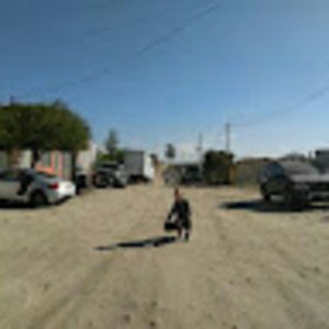 Meet your Posher, Lena